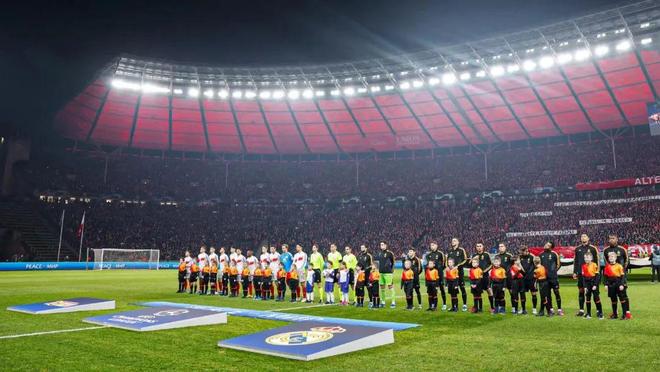 荷兰火爆胜利,实现小组赛全胜 荷兰火爆胜利,实现小组赛全胜