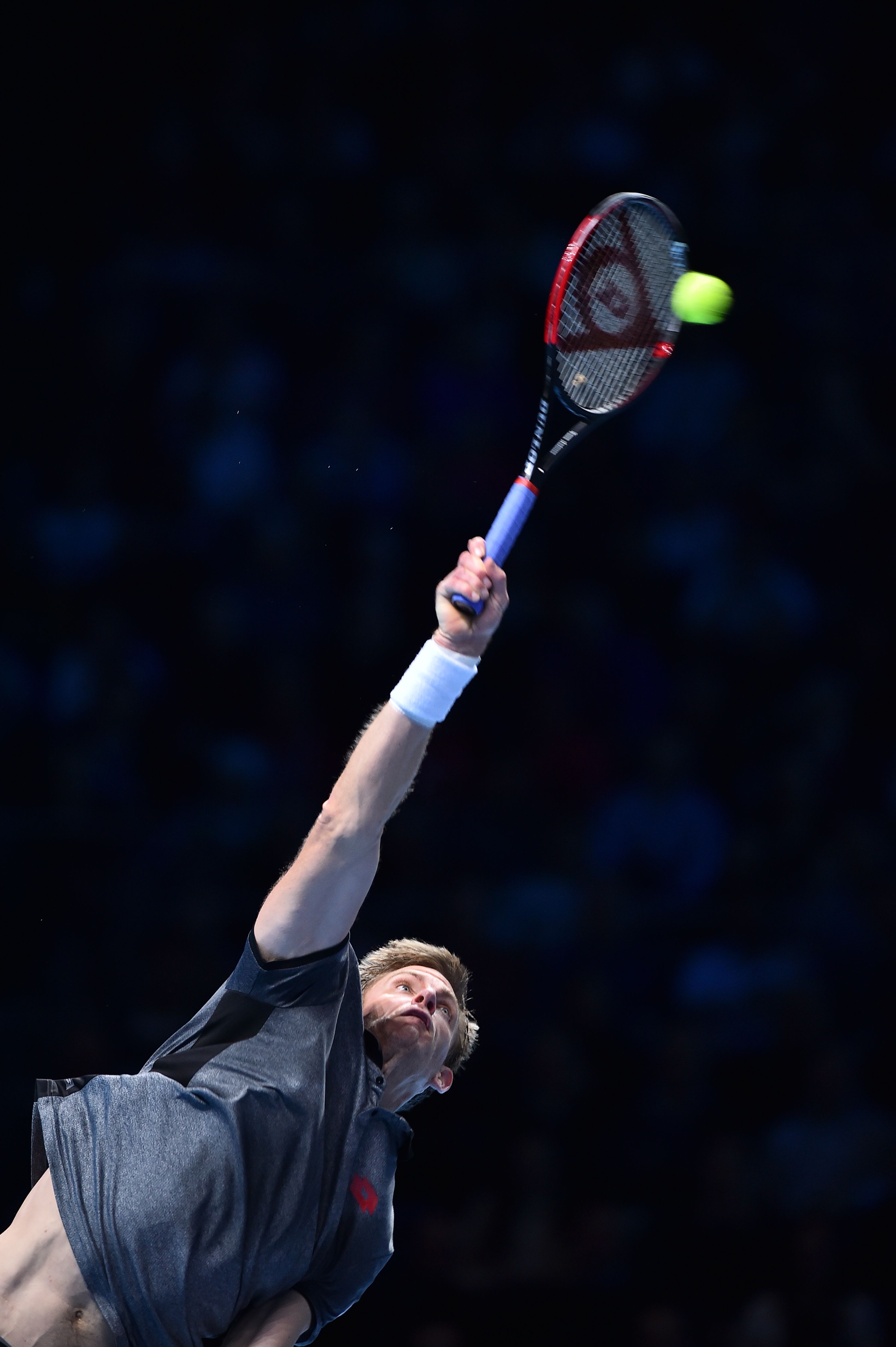 英国网球队完胜美国网球队，费德勒惊艳世界