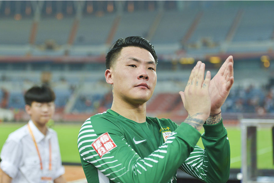 亚洲射手崭露头角,实力斩获最佳荣誉 亚洲射手崭露头角,实力斩获最佳荣誉