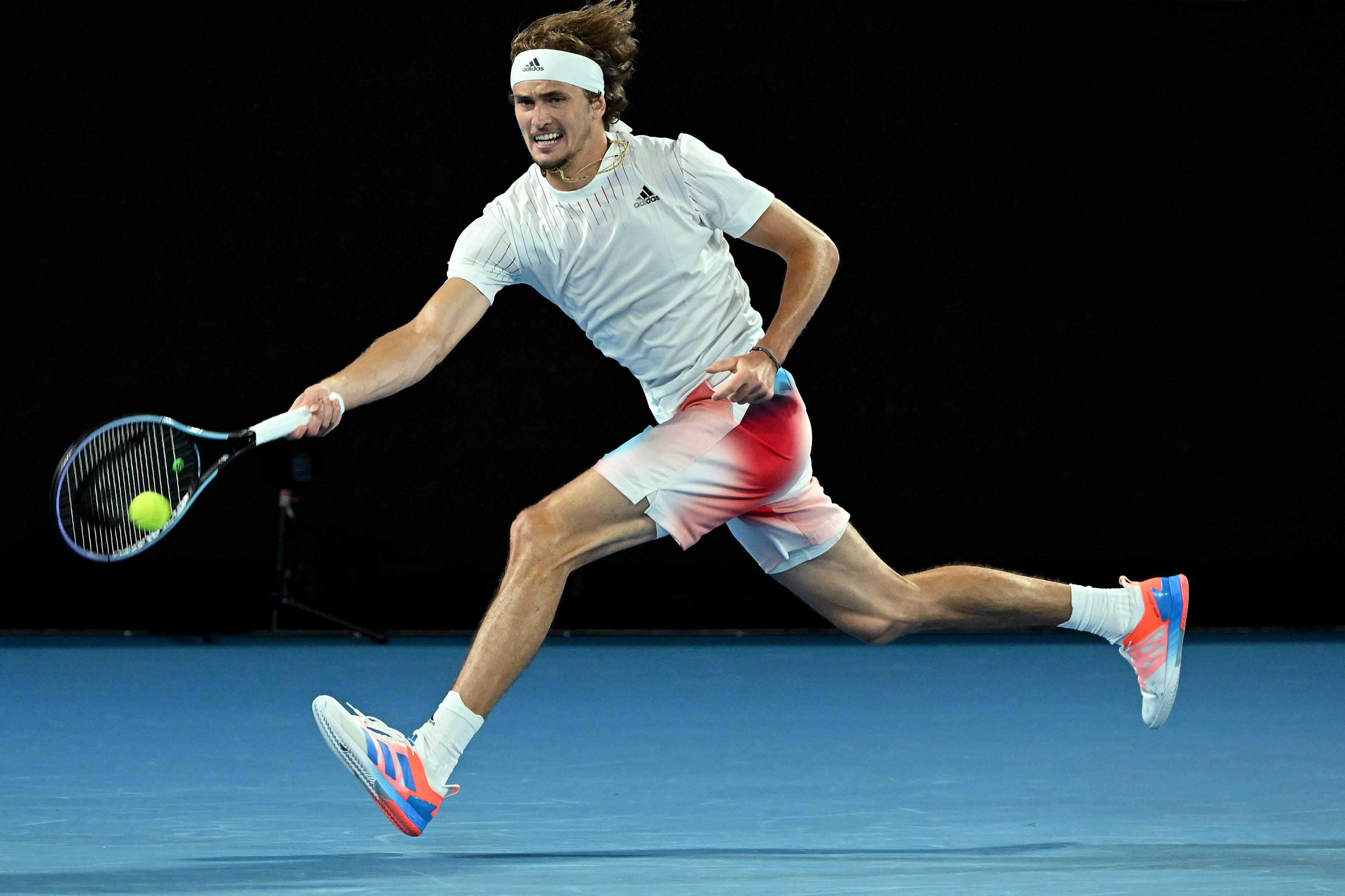 ATP总决赛力克澳网,兹维列夫刷新纪录 ATP总决赛力克澳网,兹维列夫刷新纪录