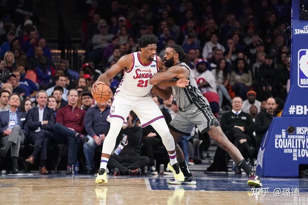 上海队险胜深圳队,恩比德扛起全队 上海队险胜深圳队,恩比德扛起全队