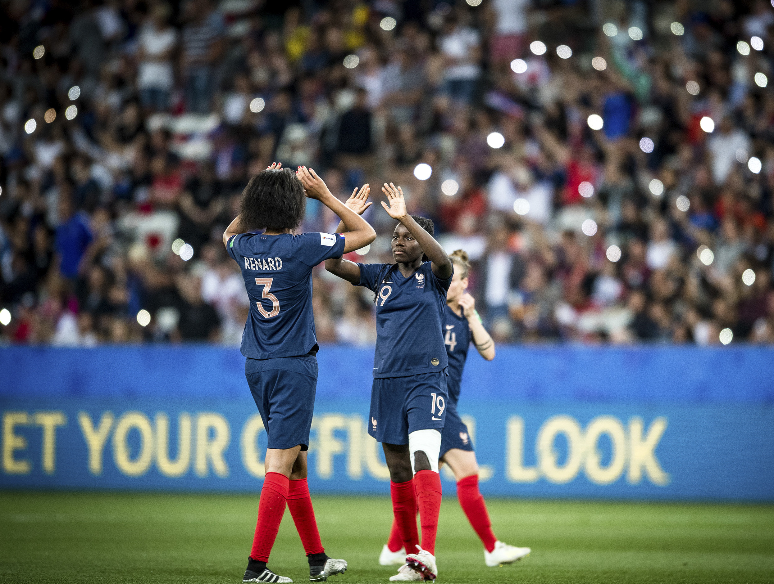 挪威力克法国,阿尔瓦雷斯点燃赛场 挪威力克法国,阿尔瓦雷斯点燃赛场