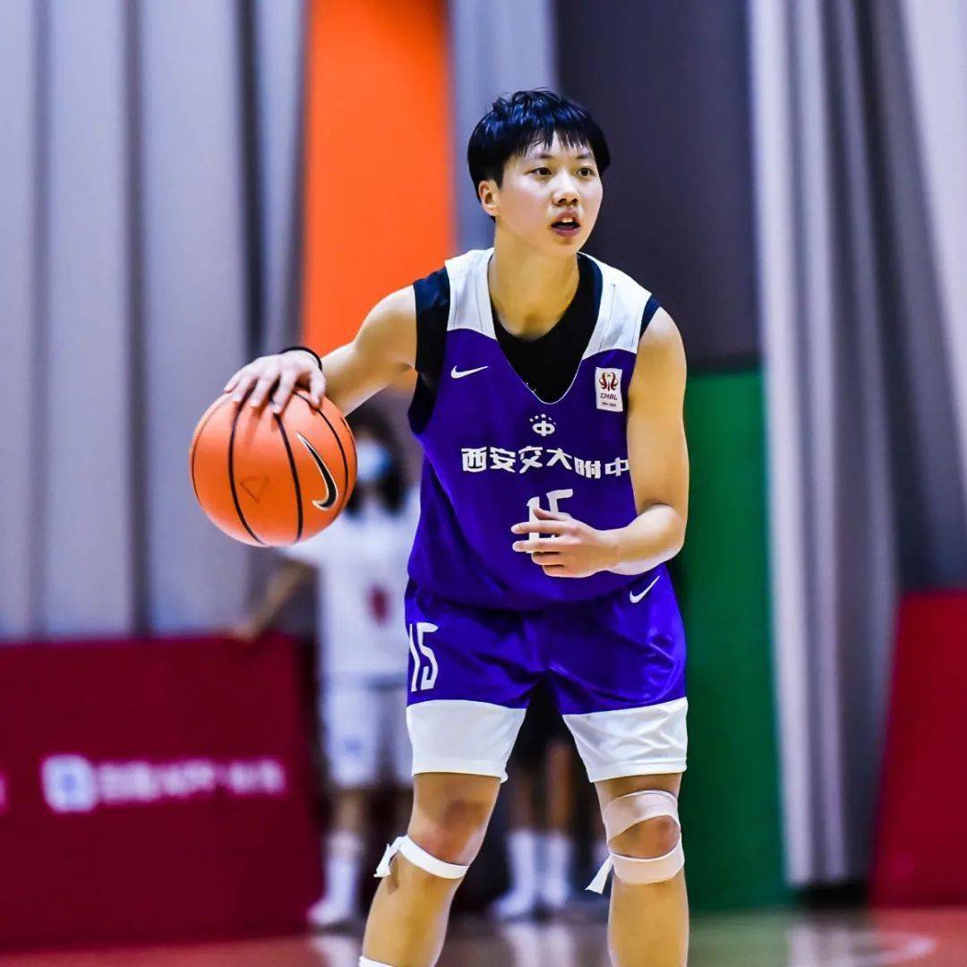 篮球赛场上的风云变幻，谁能一统江湖