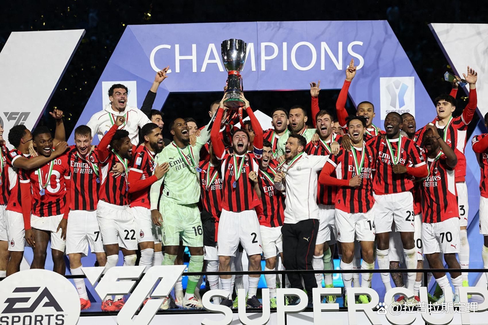 AC米兰鏖战巴黎,C罗刷新纪录 AC米兰鏖战巴黎,C罗刷新纪录